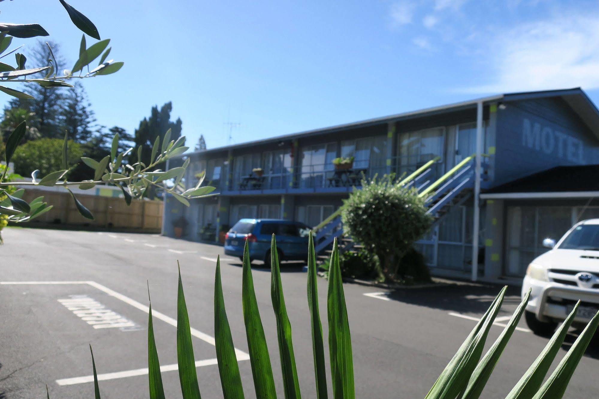 Roselands Motel Tauranga Eksteriør bilde