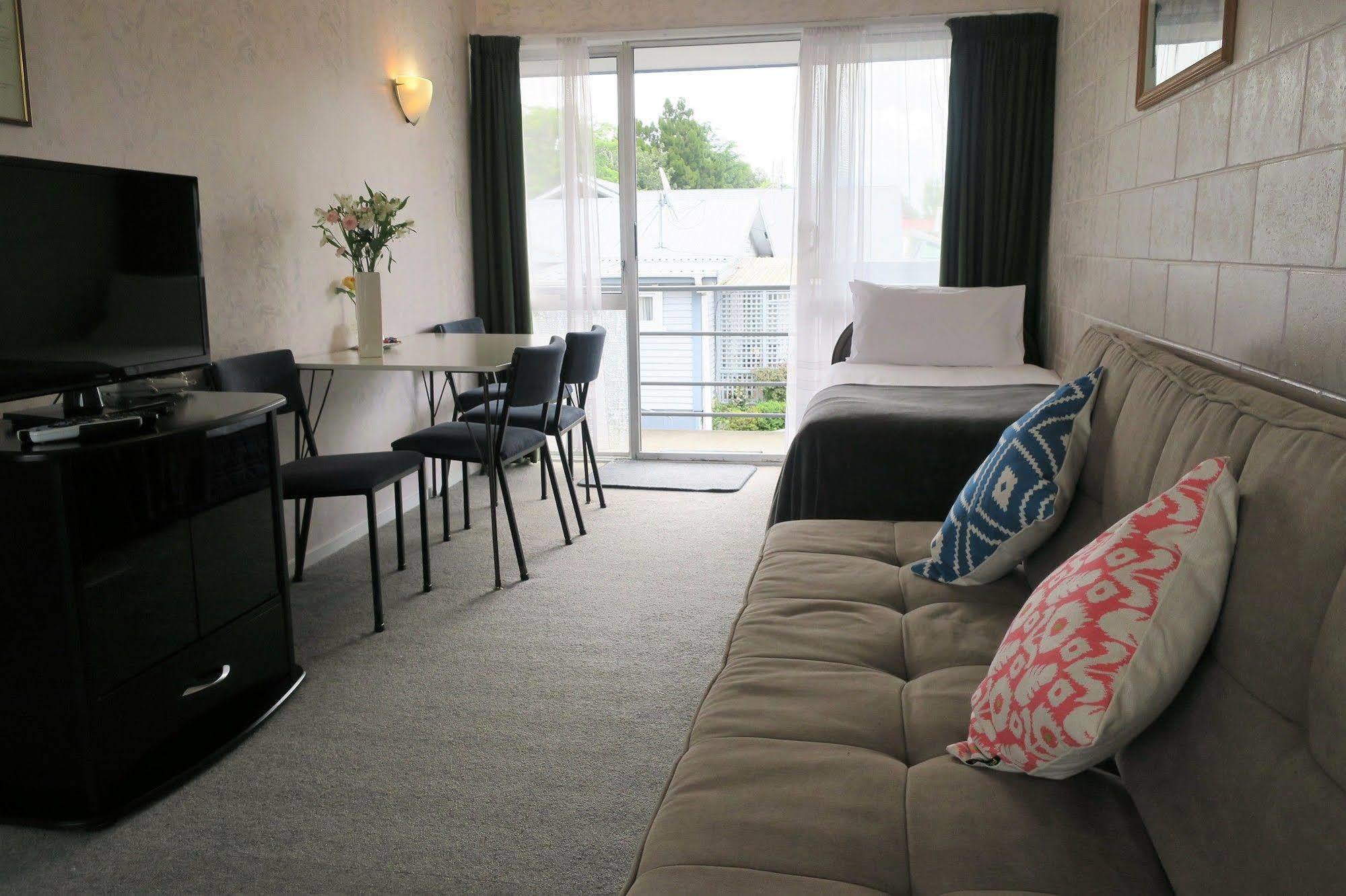 Roselands Motel Tauranga Eksteriør bilde